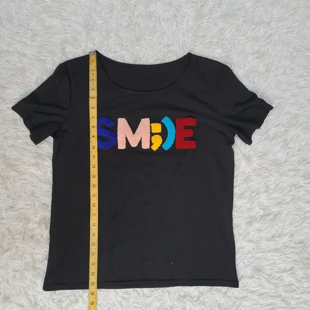 Black Tee Shirt Women with Embossed Thread Embroidered Multicolor "Smile" - Sz L - Picture 7 of 9